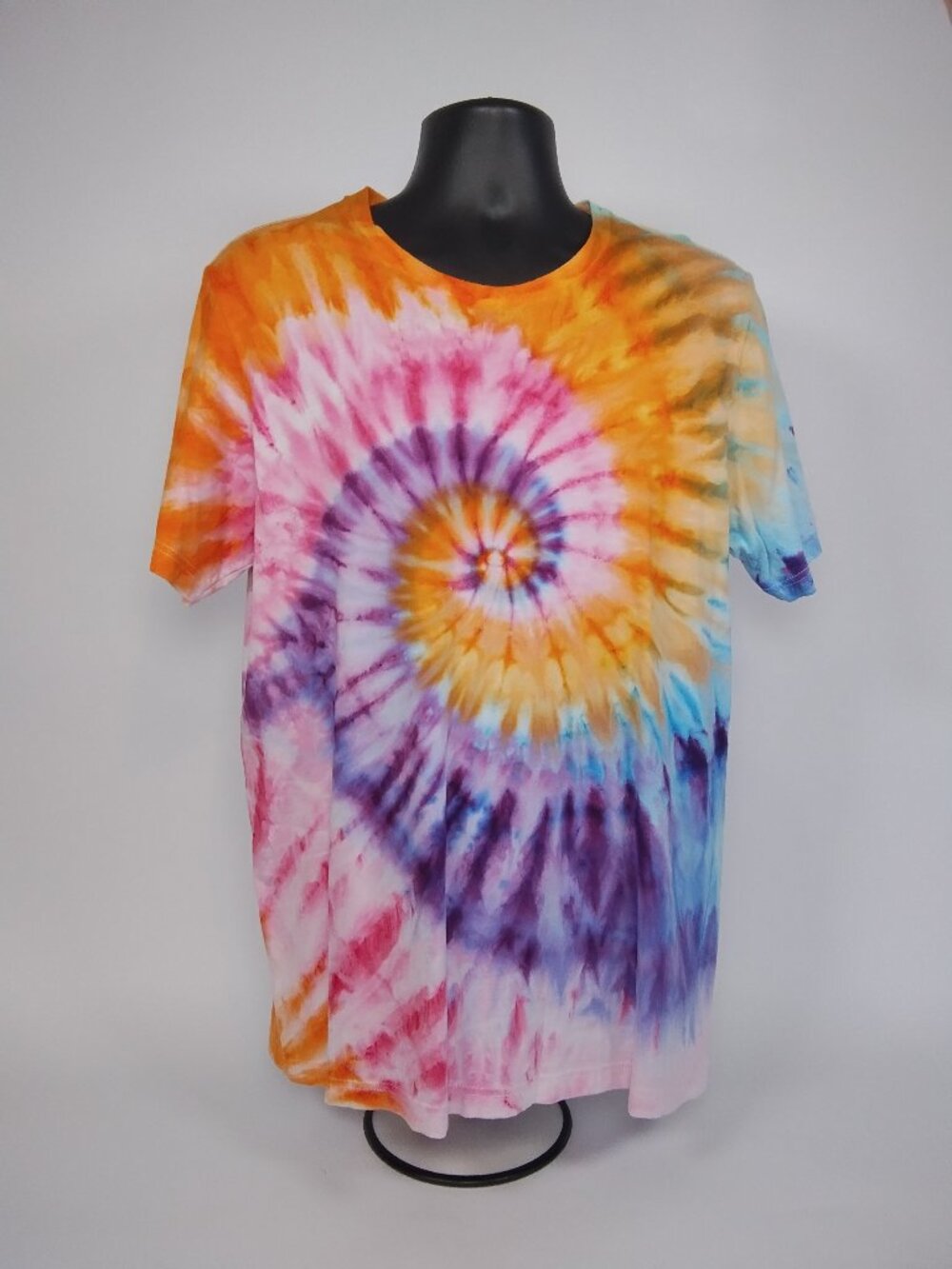 Large Unisex Bella-Canvas 3001C “Spiral” Ice Dyed T-Shirt